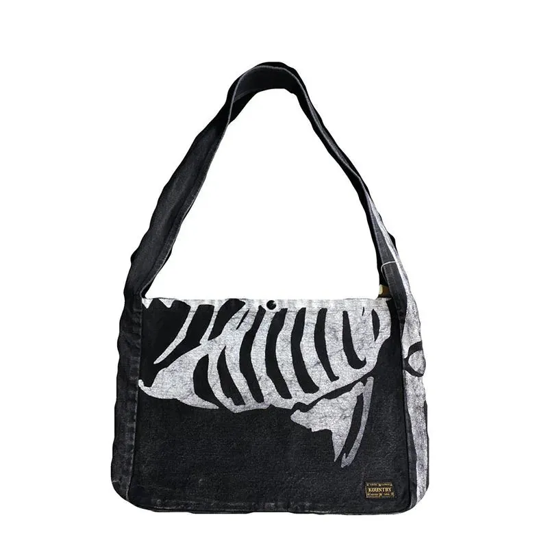 Japanese Bone Retro Cowboy Versatile Messenger Shoulder Bag