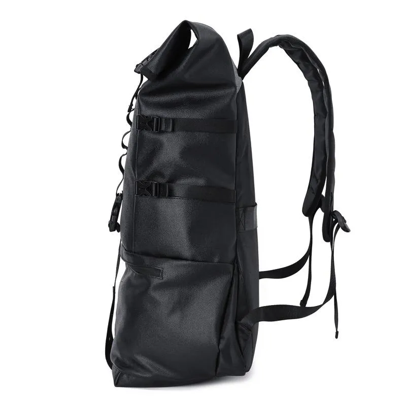 Men Large Capacity Strong Release Buckle Decor Backpack