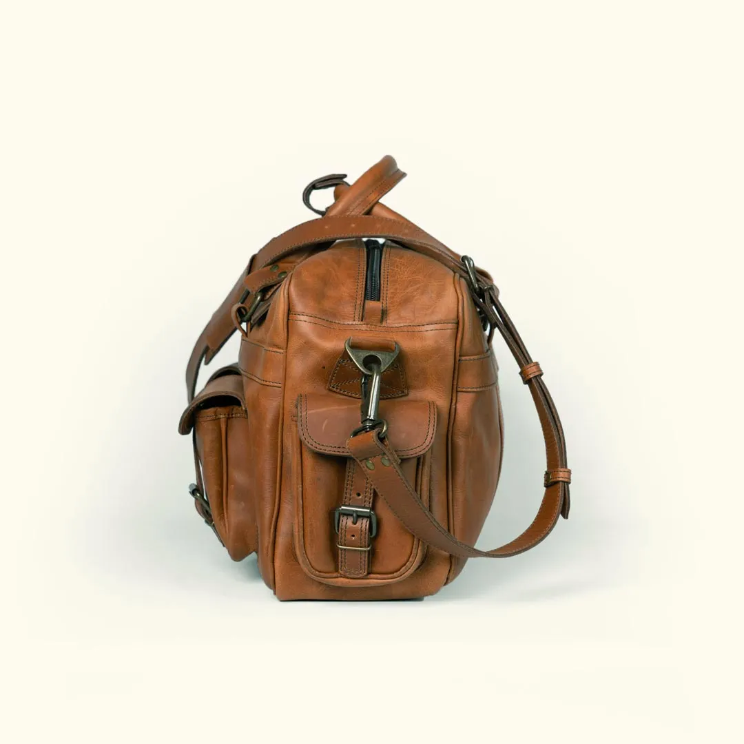 Roosevelt Buffalo Leather Pilot Bag - Large | Amber Brown