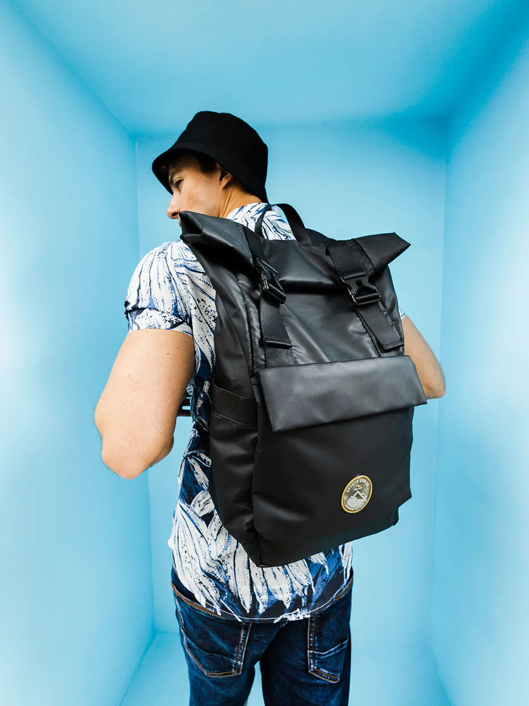 Spykar Black Casual Traveler Backpacks